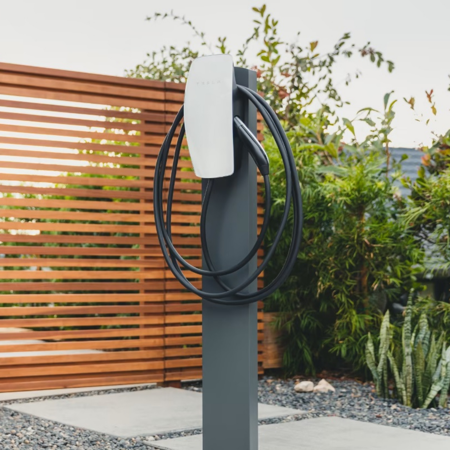 Elektriauto laadija Tesla Wall Connector 22 kW